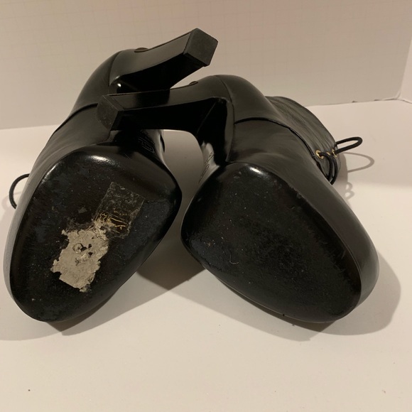 CHANEL lace-up platform black leather booties 37.5 - Picture 5 of 8